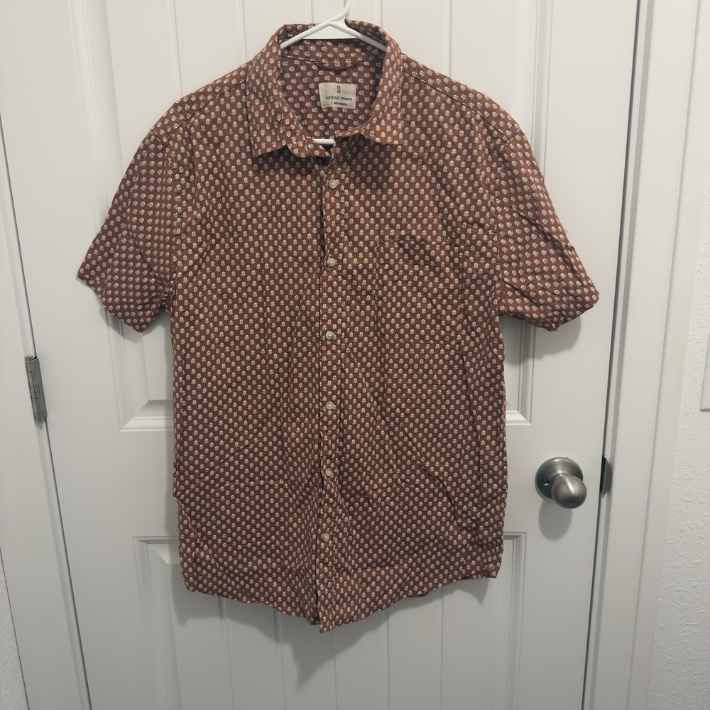 Mutual Weave Men's Short Sleeve Button Down Brown Campfire Design Shirt Size L